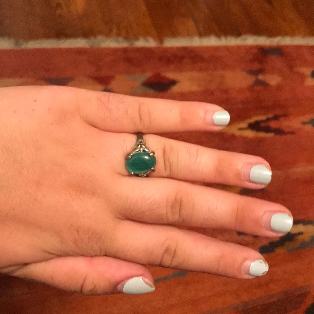 VINTAGE EMERALD RING